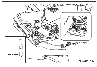 REVISIÓN DEL NIVEL DE LÍQUIDO DE TRANSEJE MANUAL